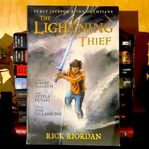Percy Jackson & The Olympians - The Lightening Thief Graphic Novel (Bundle & Sav